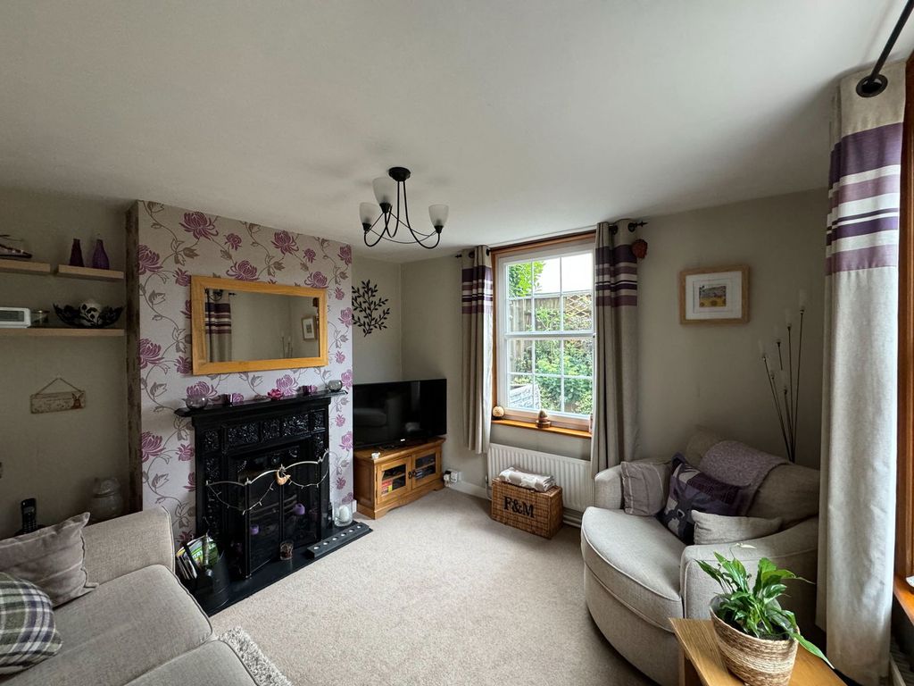 Property photo 3 of 15