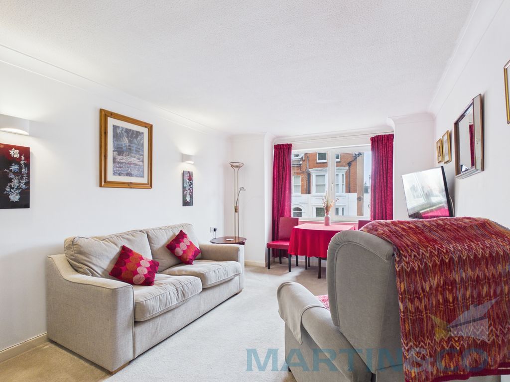 Property photo 3 of 10