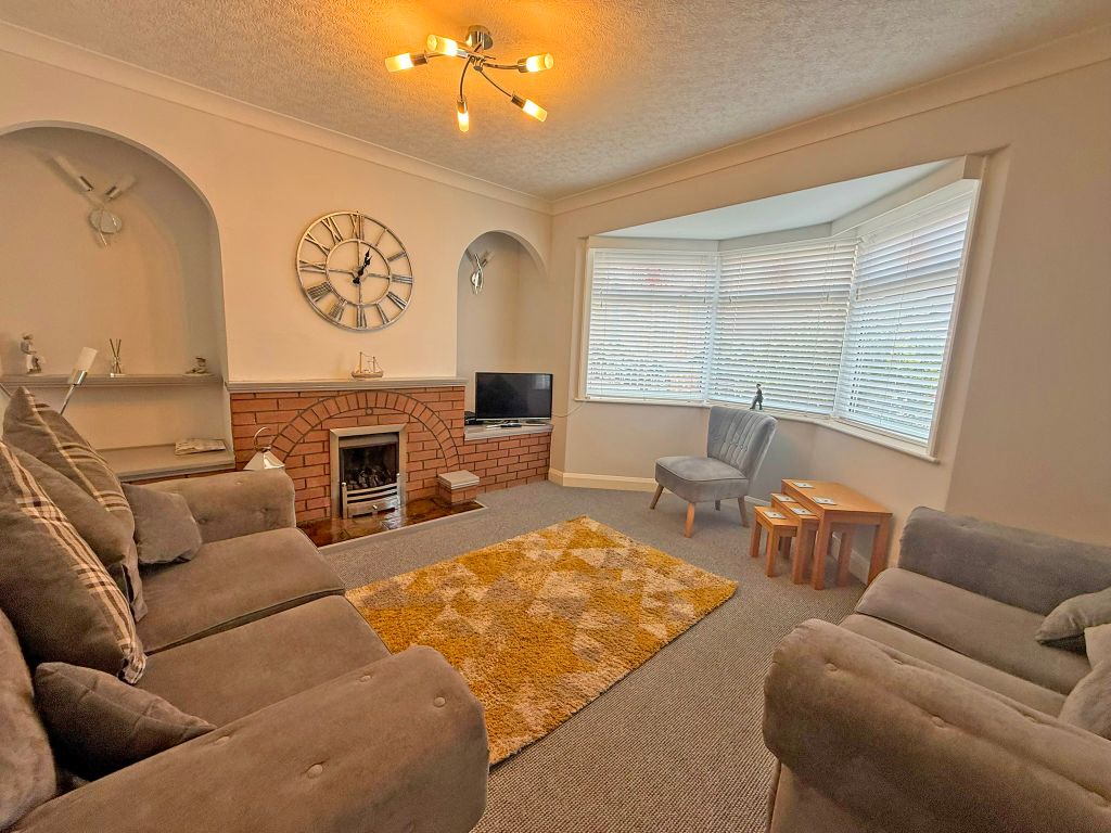 Property photo 2 of 13 Img_9408