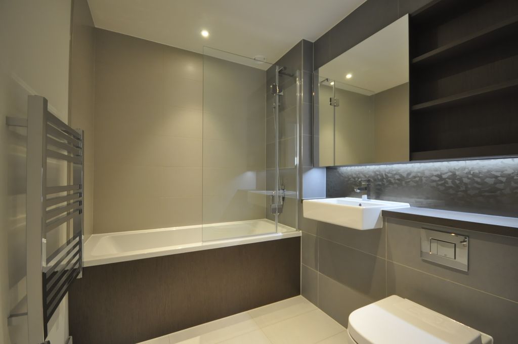 Property photo 3 of 5 Photo 03