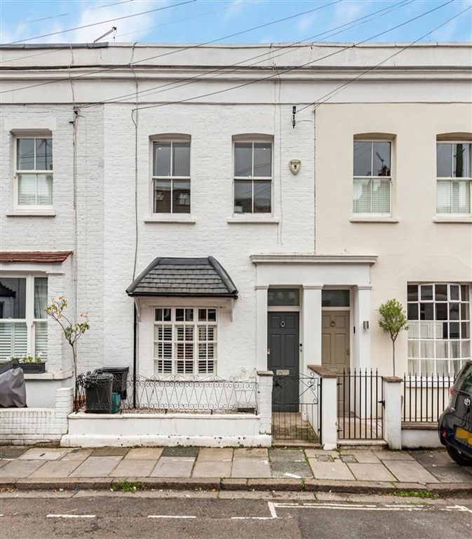 Property photo 1 of 10