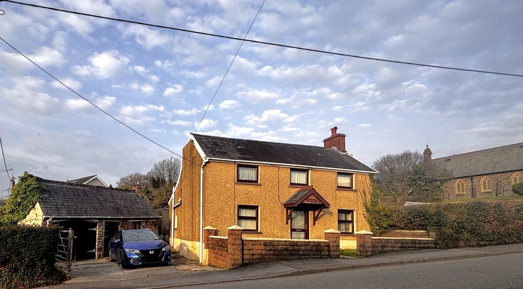 Property photo 1 of 25