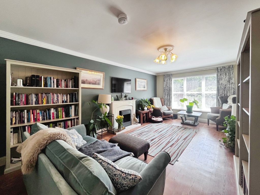 Property photo 2 of 15 Photograph