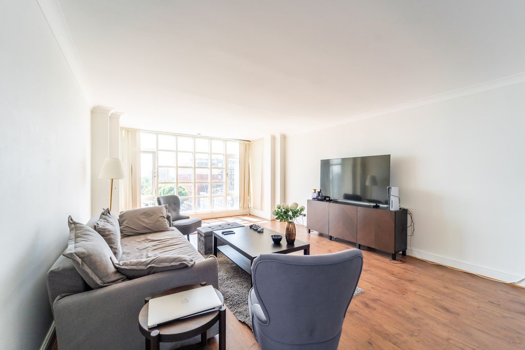Property photo 2 of 16 Mba02269