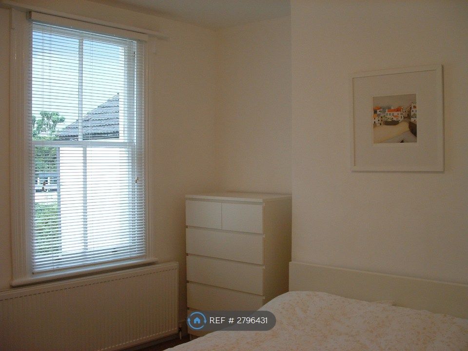 Property photo 3 of 4