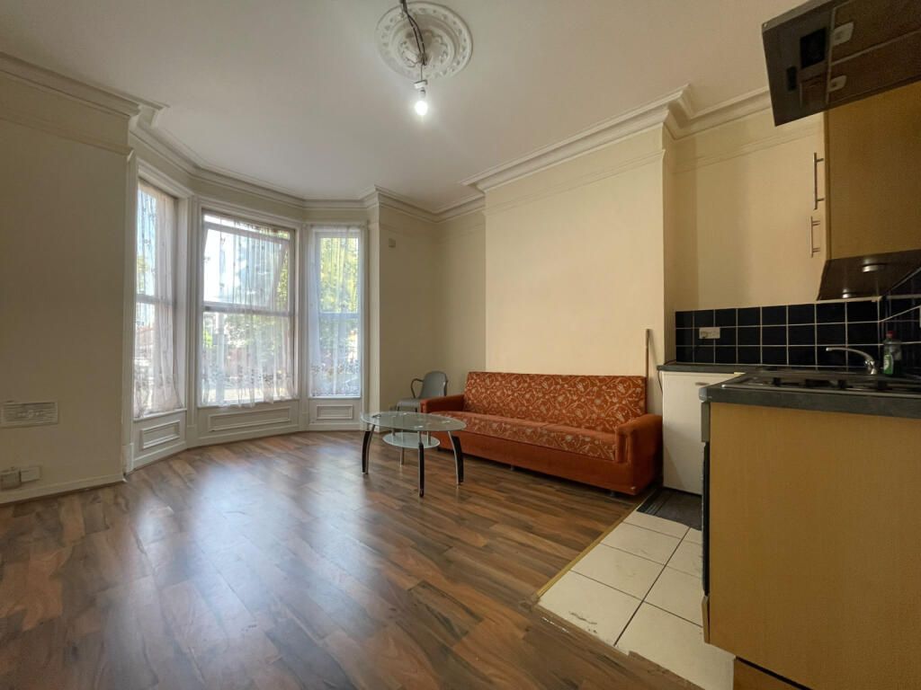 Property photo 2 of 7