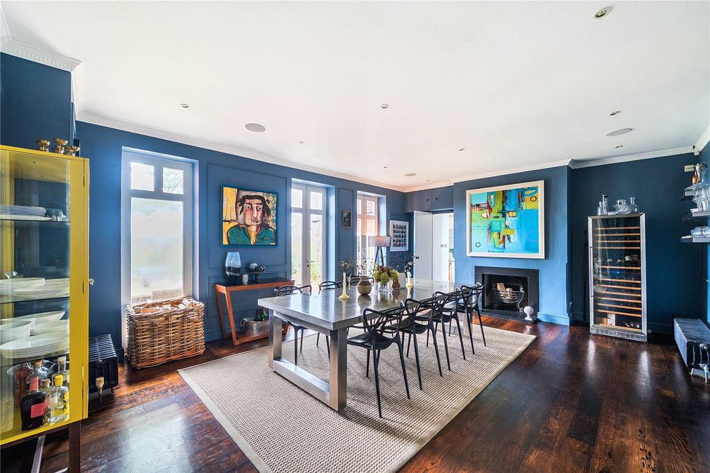 Property photo 3 of 13 Dining Room