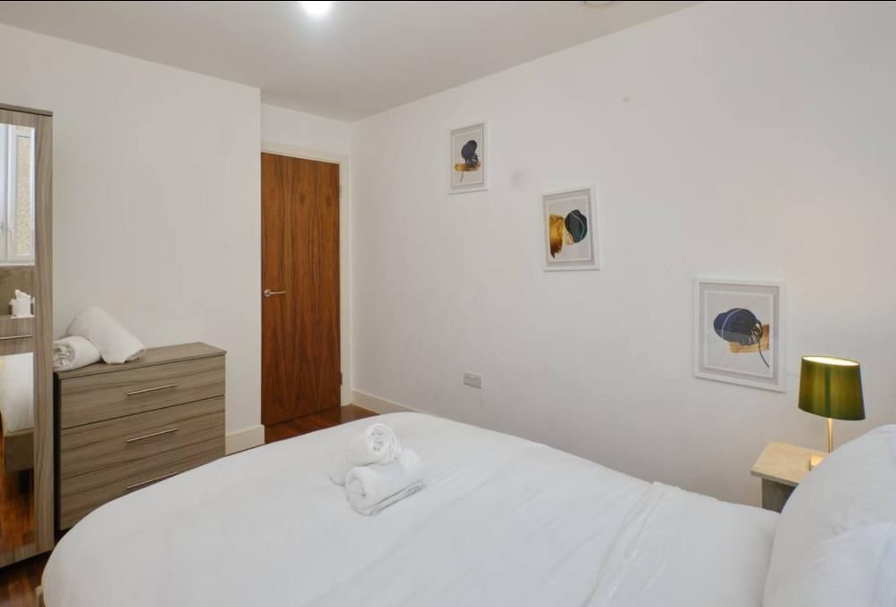 Property photo 2 of 15 Bedroom 1