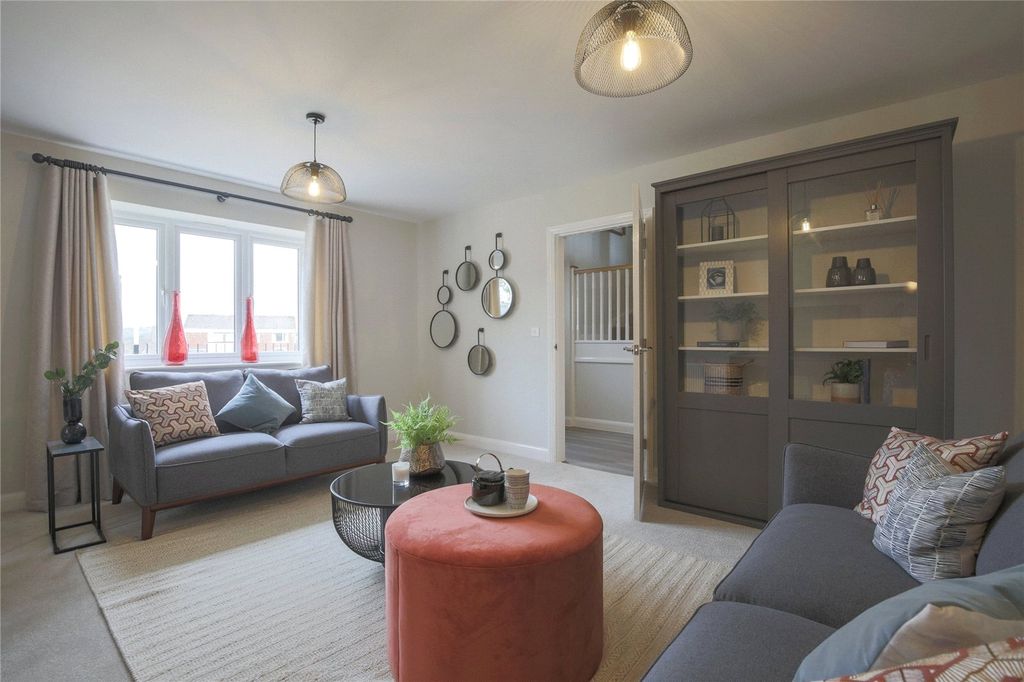 Property photo 2 of 12 Picture No. 13