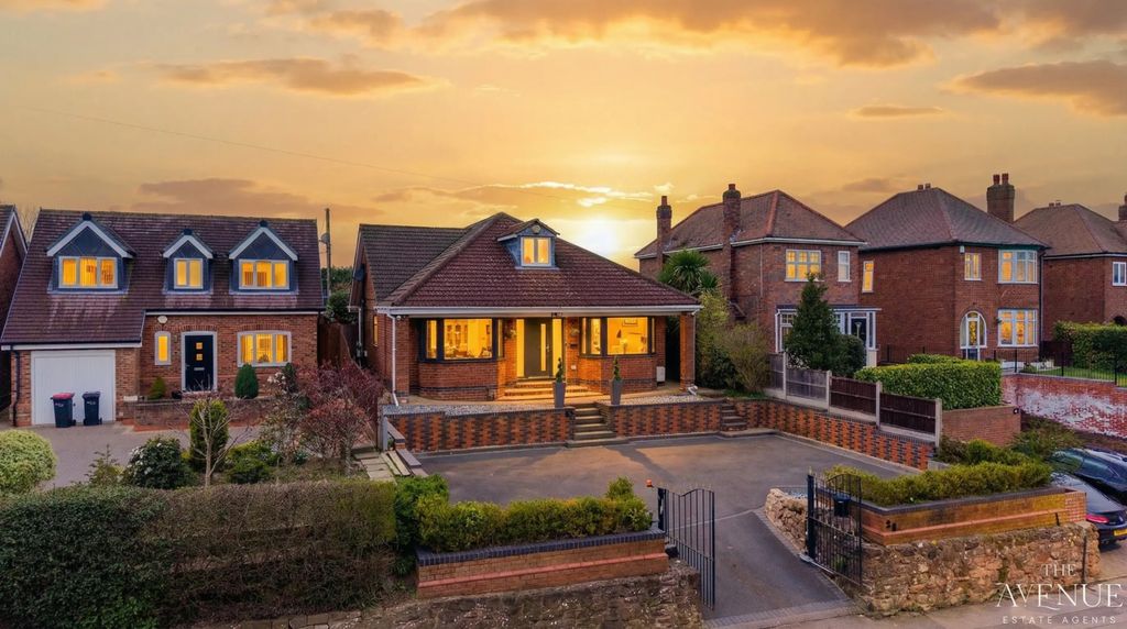 Property photo 1 of 39 5020031