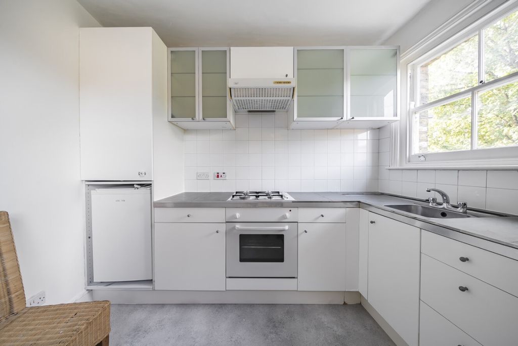 Property photo 3 of 16 1169206 (5)