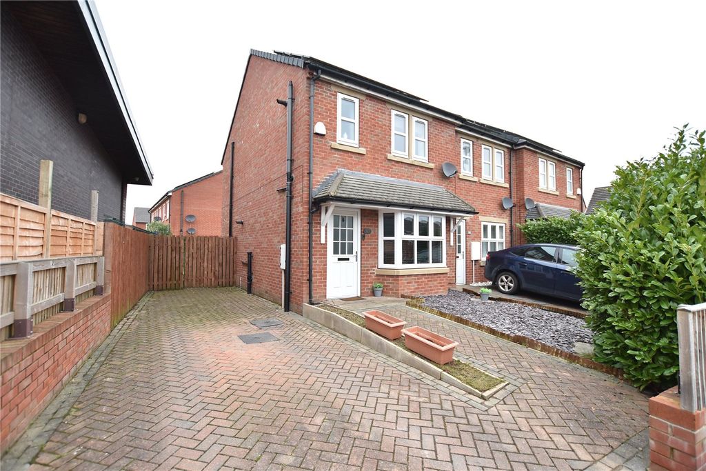 Property photo 1 of 19 Picture No. 04