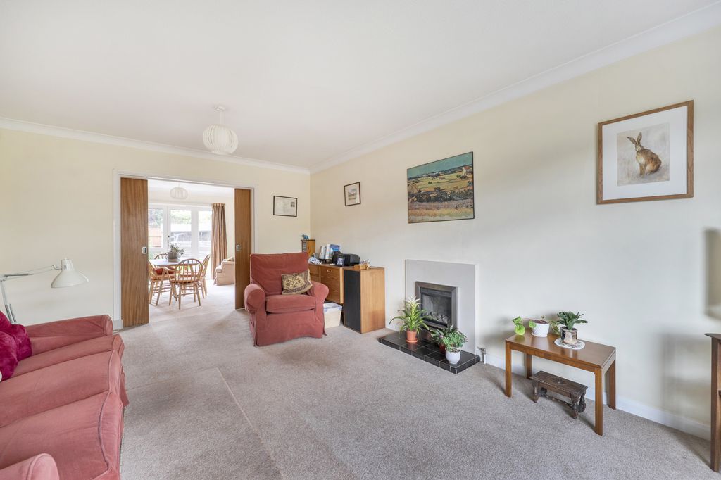 Property photo 2 of 21