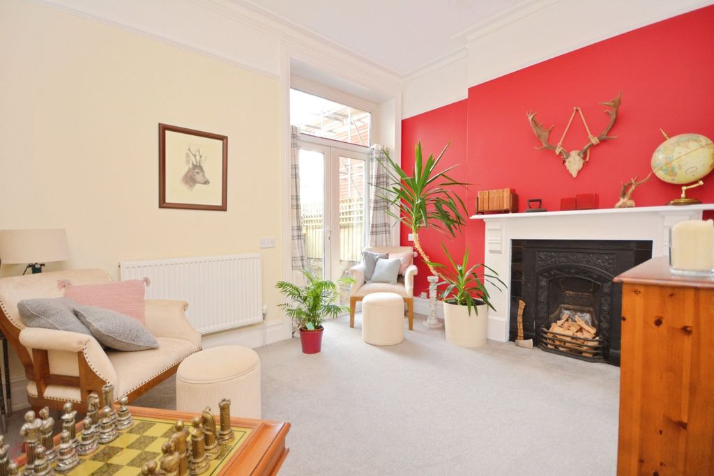 Property photo 3 of 22