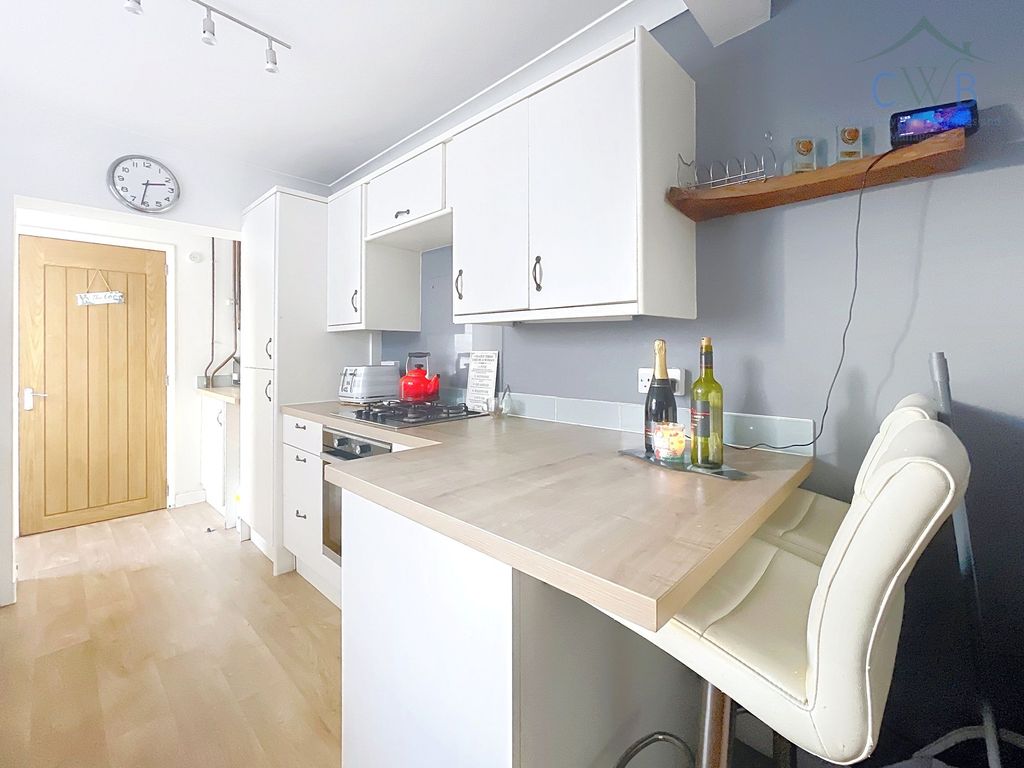 Property photo 3 of 16