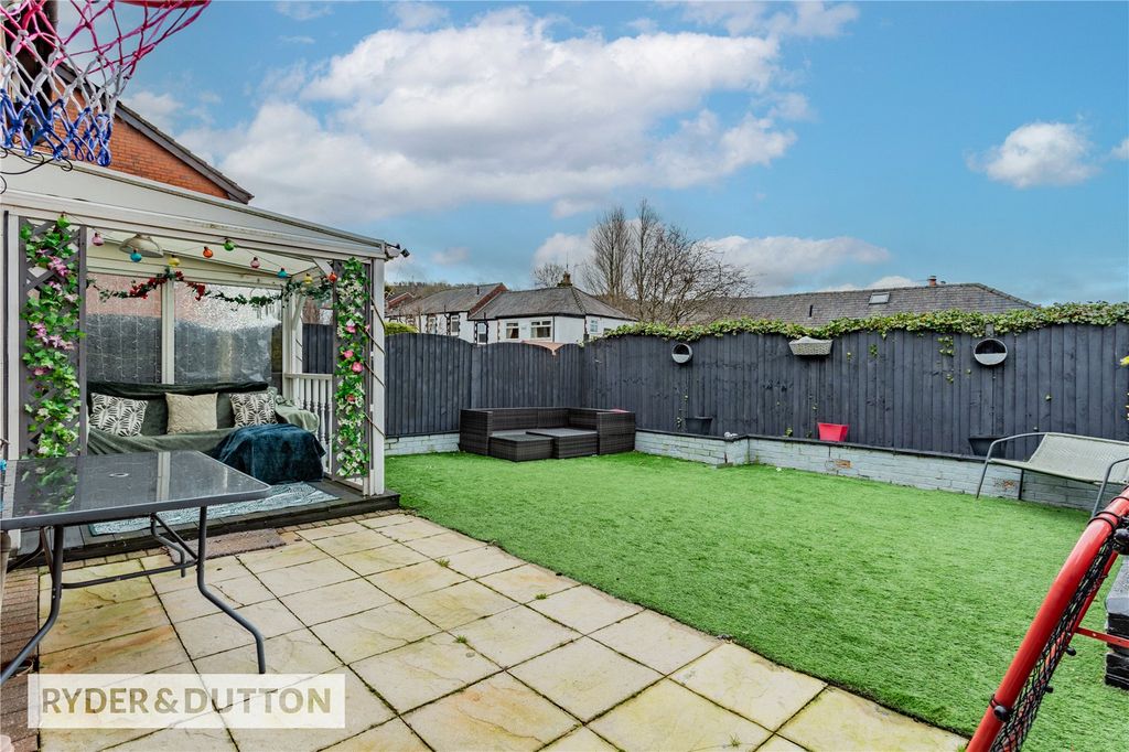 Property photo 3 of 19 Picture No. 15