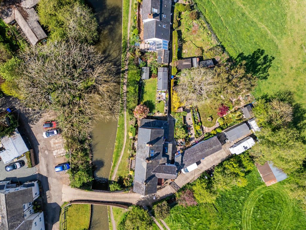 Property photo 3 of 46 50469710