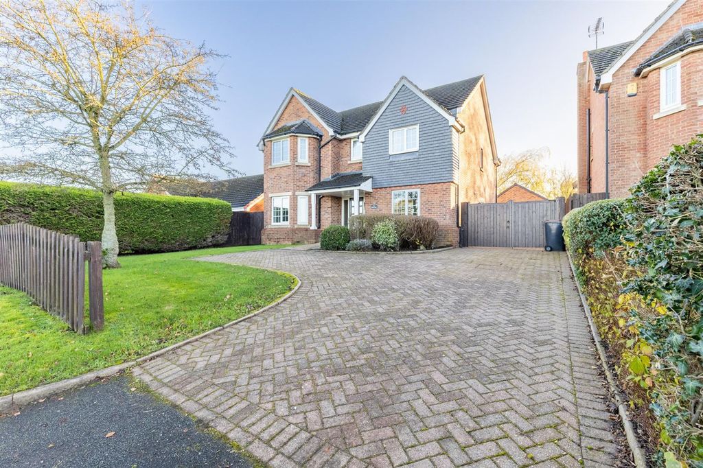 Property photo 1 of 37 Thewarwick-1.Jpg
