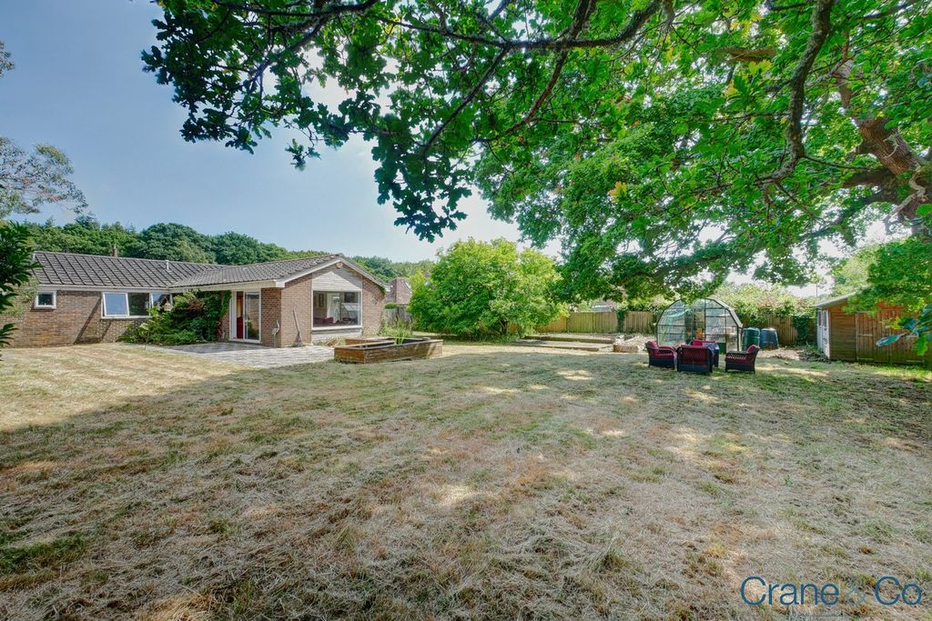 Property photo 1 of 31