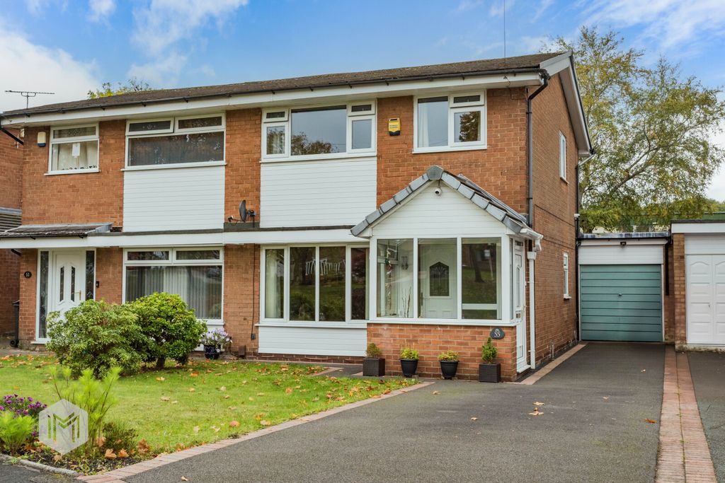 Property photo 1 of 22 Picture No. 04