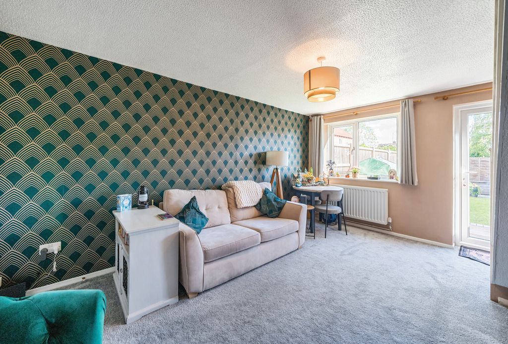 Property photo 3 of 9 1299419-7-68375d9...