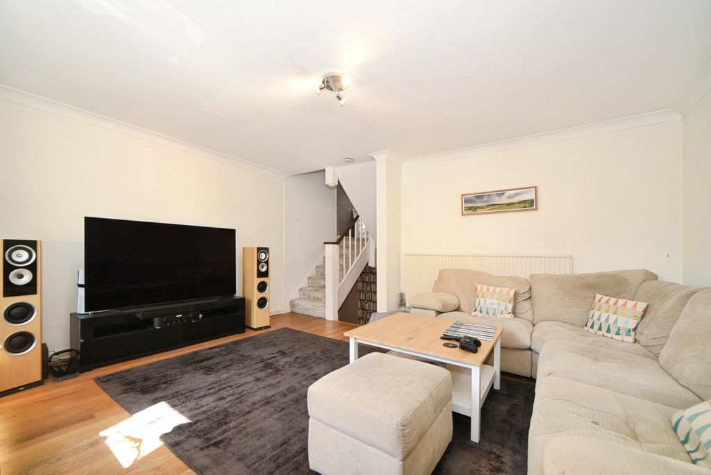 Property photo 2 of 27 Pbox-Img.Jpg