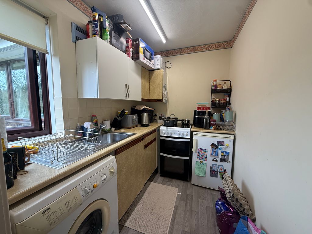 Property photo 3 of 5