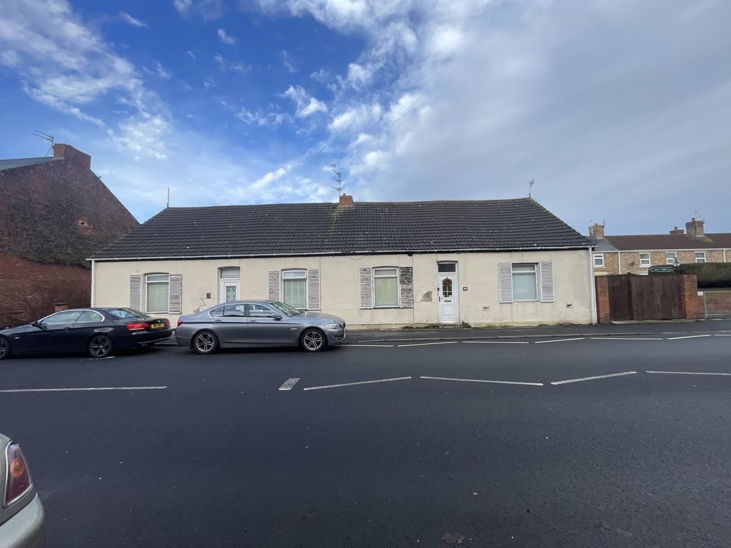 Property photo 1 of 2 Img_0806.Ifdqe.Jpg