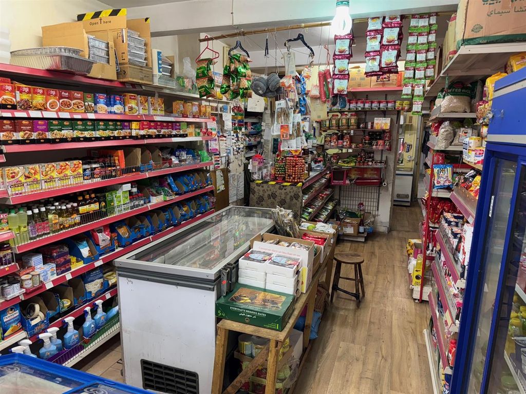 Property photo 2 of 11 Shop 2.Jpg