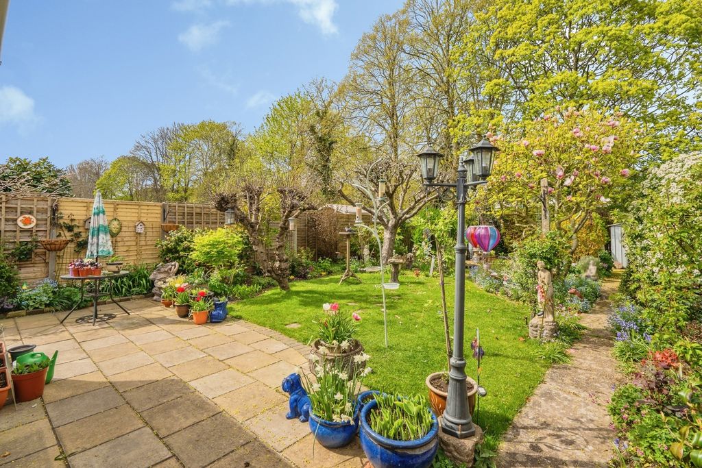 Property photo 2 of 16 Pbox-Img.Jpg