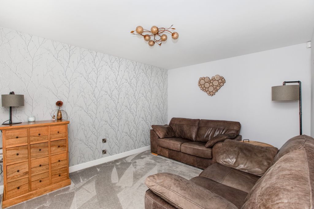 Property photo 3 of 30 3
