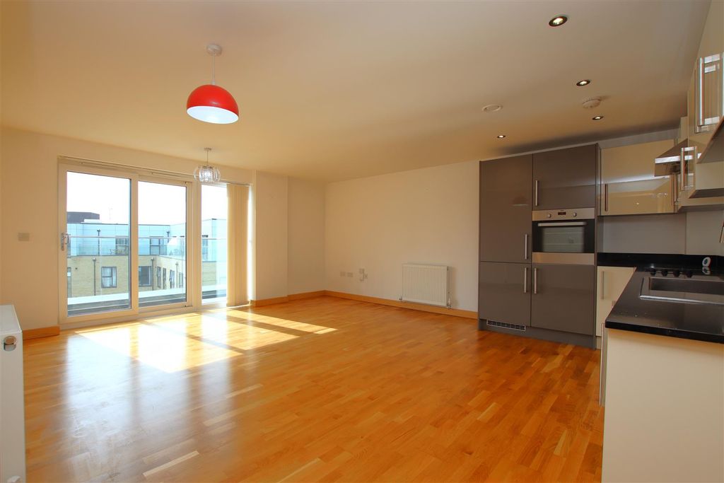 Property photo 3 of 10 Img_8559.Jpg