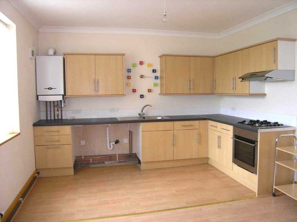 Property photo 3 of 5