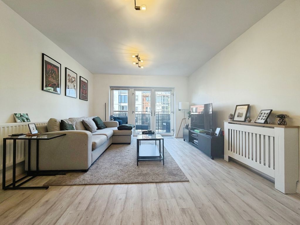 Property photo 2 of 14 Pbox-Img.Jpg