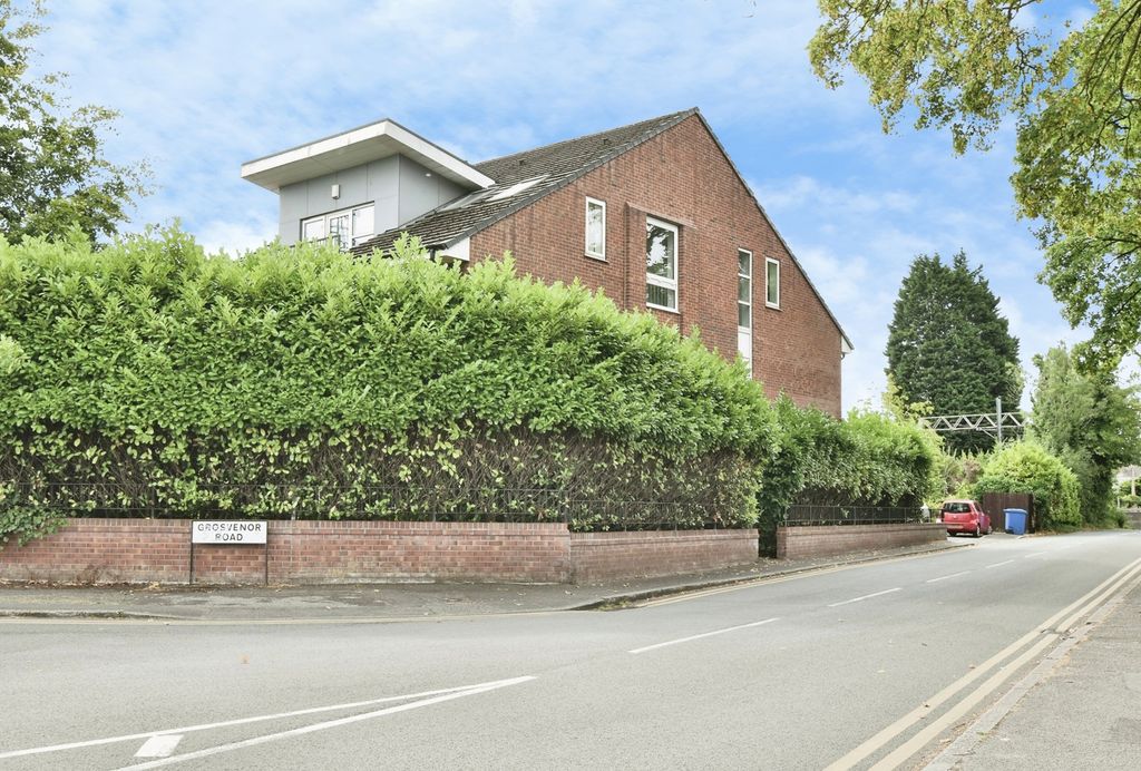 Property photo 1 of 18 Pbox-Img.Jpg