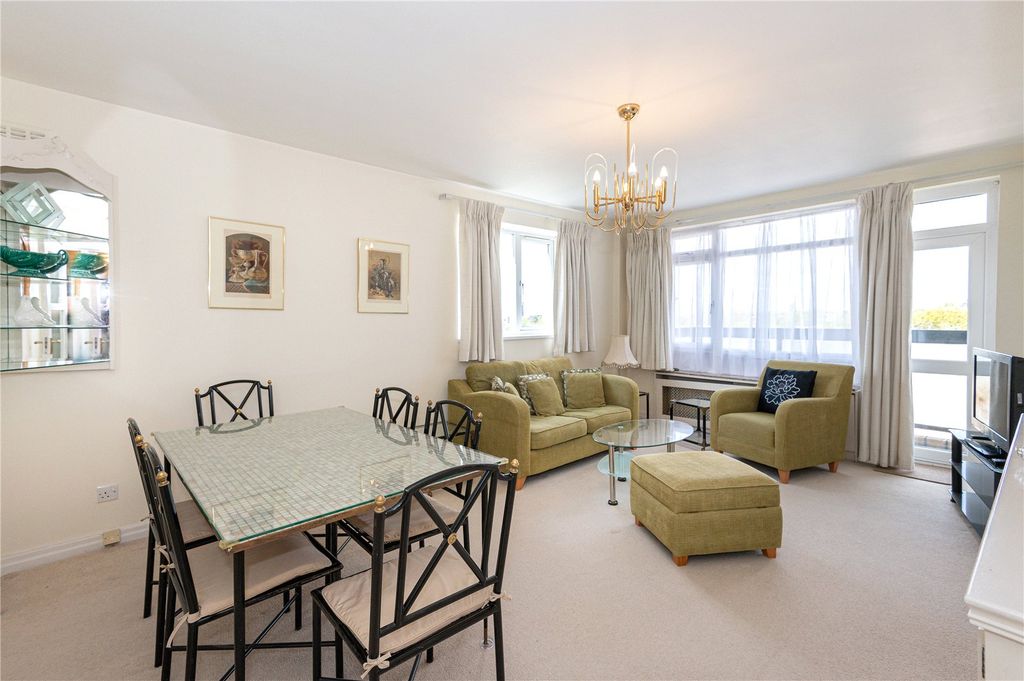 Property photo 1 of 15 Picture No. 08