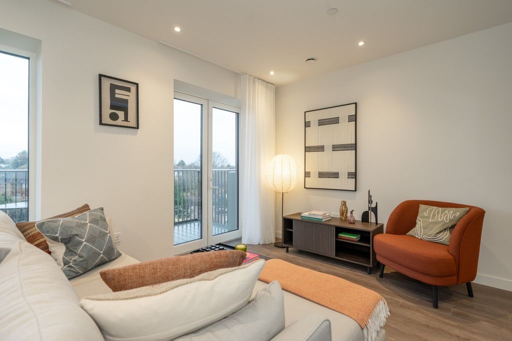 Property photo 3 of 22