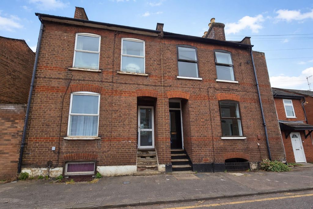 Property photo 1 of 8 Chatgpt Image Apr 15, 2026, 02_40_08 Pm.Png