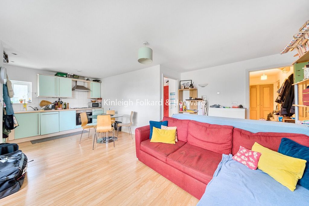 Property photo 3 of 18 Picture No. 07