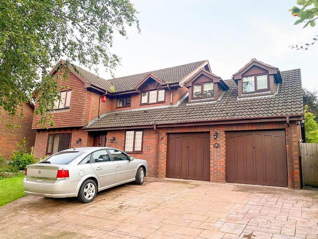 Property photo 1 of 29 Frontage