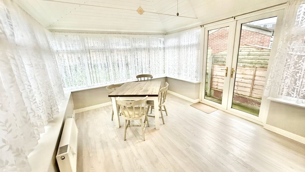 Property photo 3 of 21 3