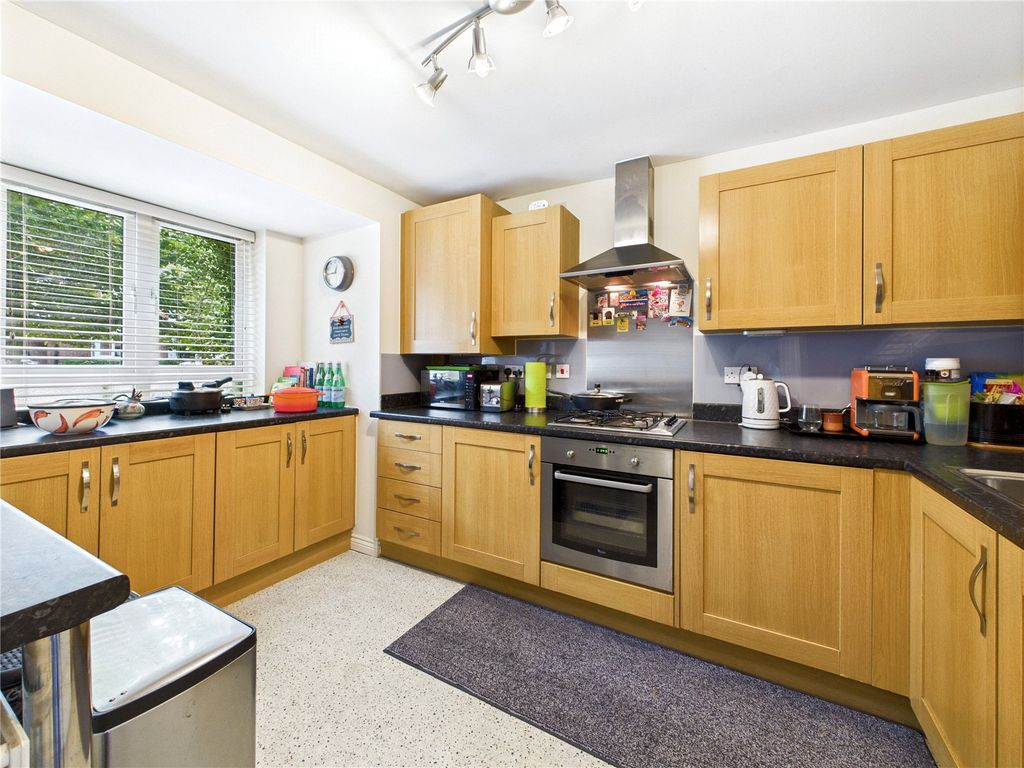 Property photo 3 of 19 Picture 3