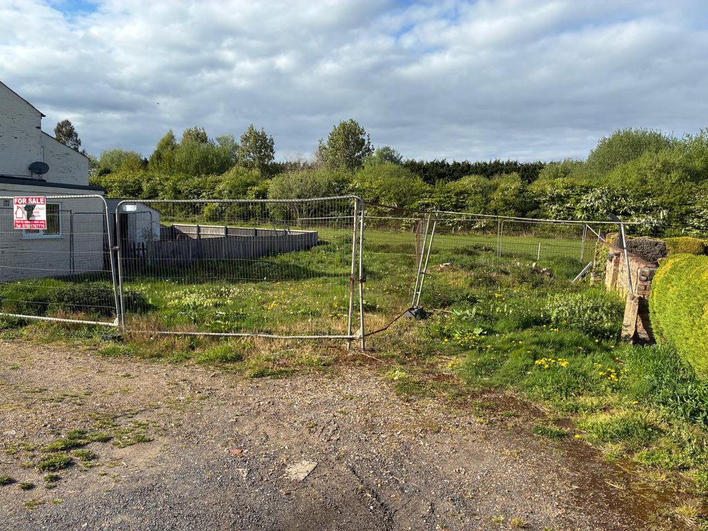 Property photo 2 of 2