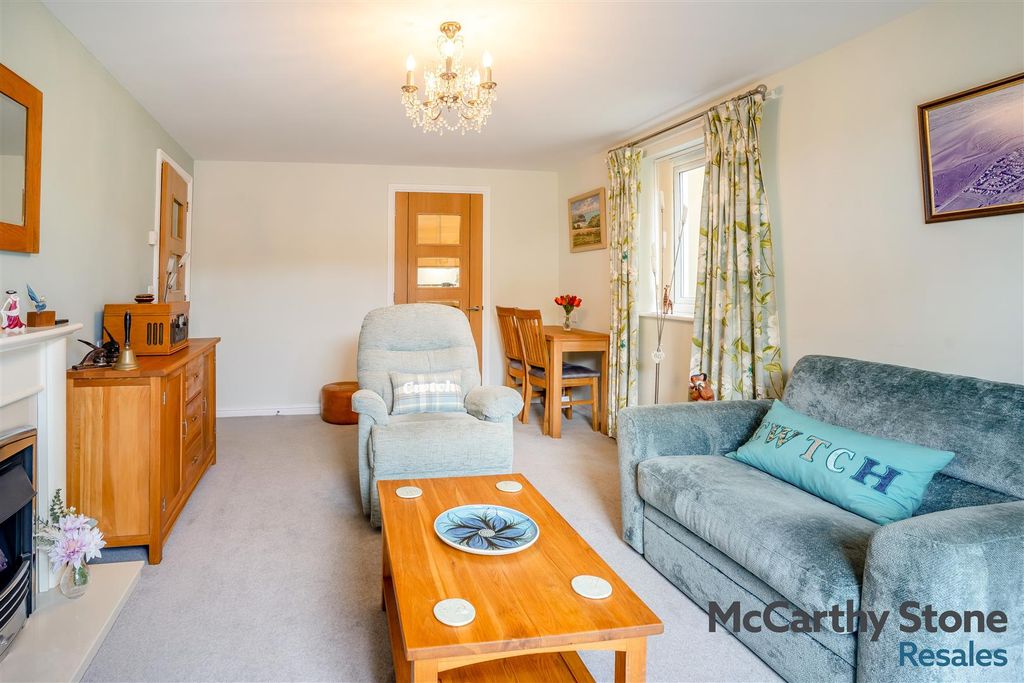 Additional image 11 of 1 bed flat for saleMiddleton Court, Picton Avenue, Porthcawl CF36