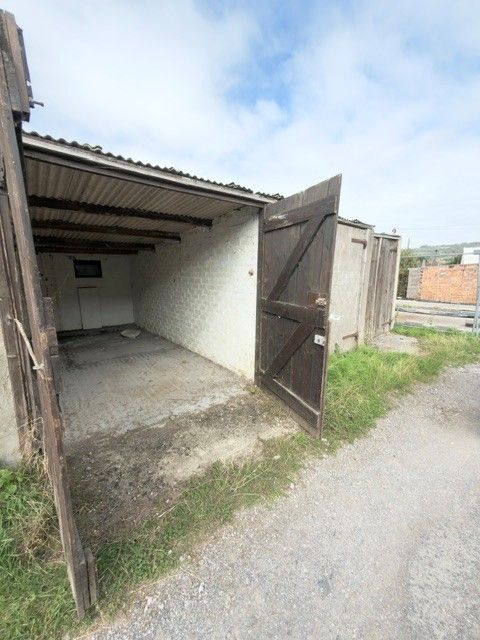 Property photo 2 of 2 Exterior