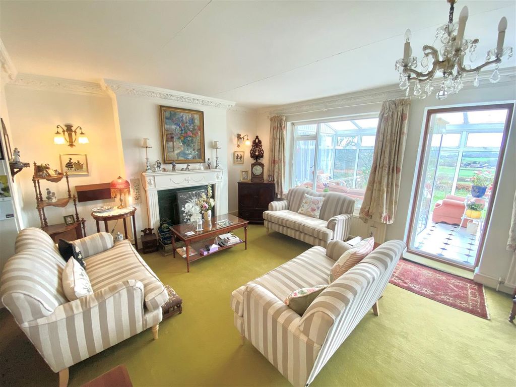 Property photo 2 of 18 L Prim.Jpg