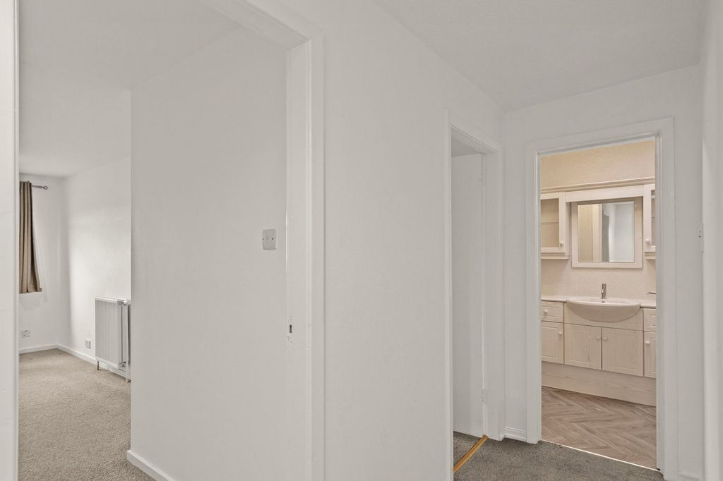 Additional image 15 of 2 bed maisonette for saleYork Lane, Grangemouth FK3
