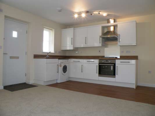 Property photo 2 of 8