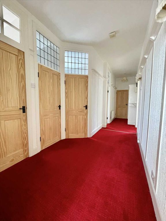 Property photo 2 of 14 Entrance Lobby/Hall