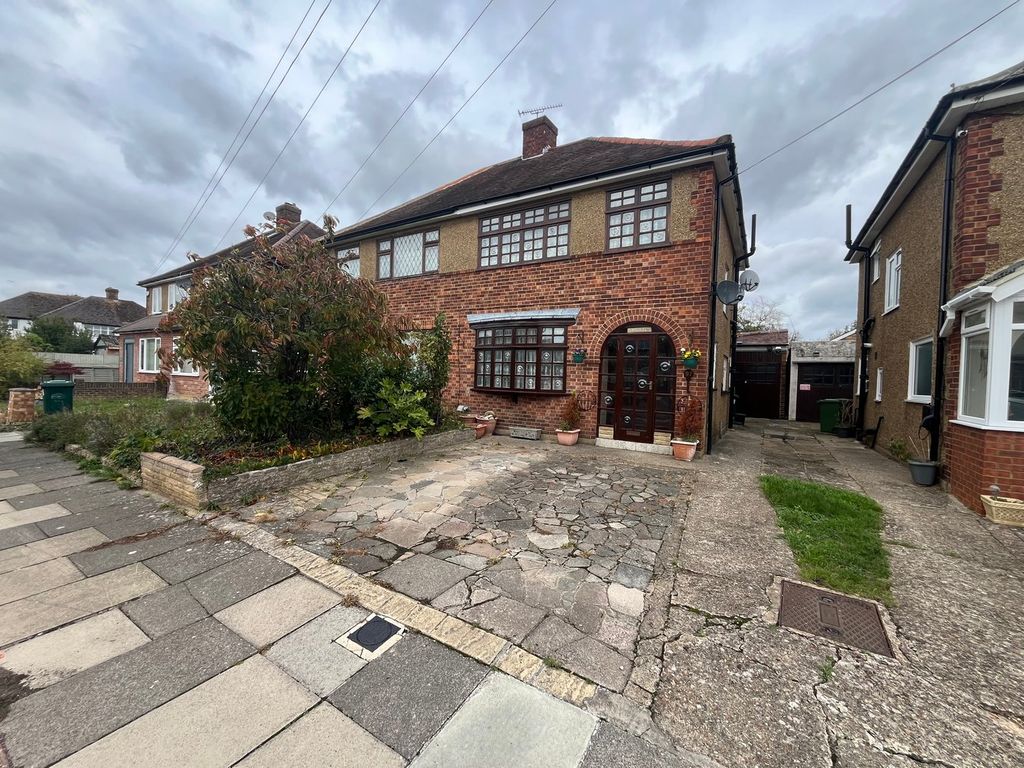 Property photo 1 of 26